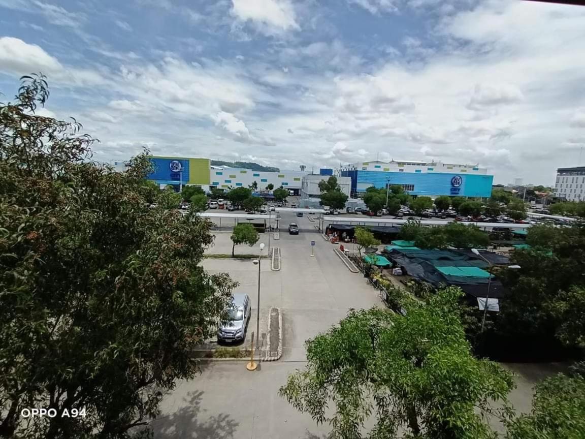 Alles One Oasis Condo Davao Near Sm Mall With Wifi エクステリア 写真