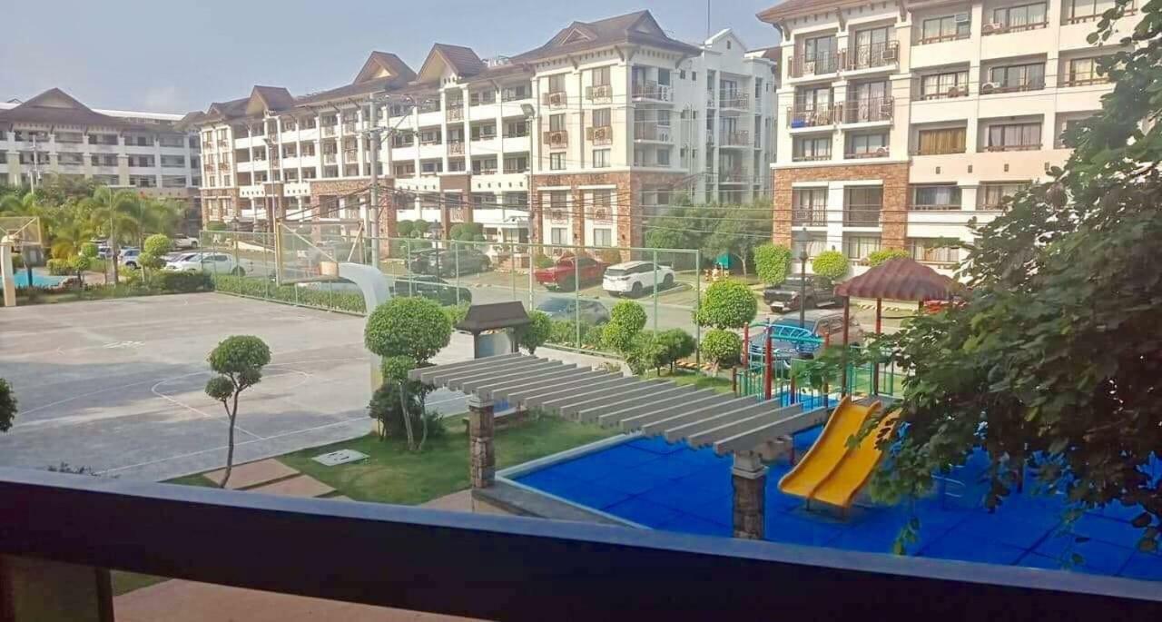 Alles One Oasis Condo Davao Near Sm Mall With Wifi エクステリア 写真